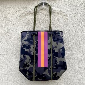 Camo Neoprene Tote With Coin Purse pink Orange Stripe